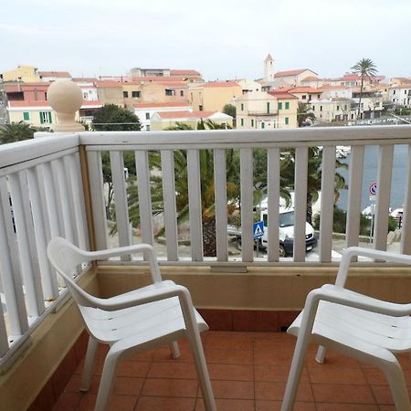 Lina Hotel Stintino Ngoại thất bức ảnh