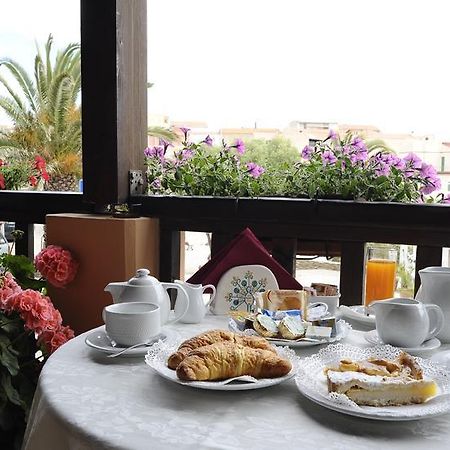 Lina Hotel Stintino Ngoại thất bức ảnh