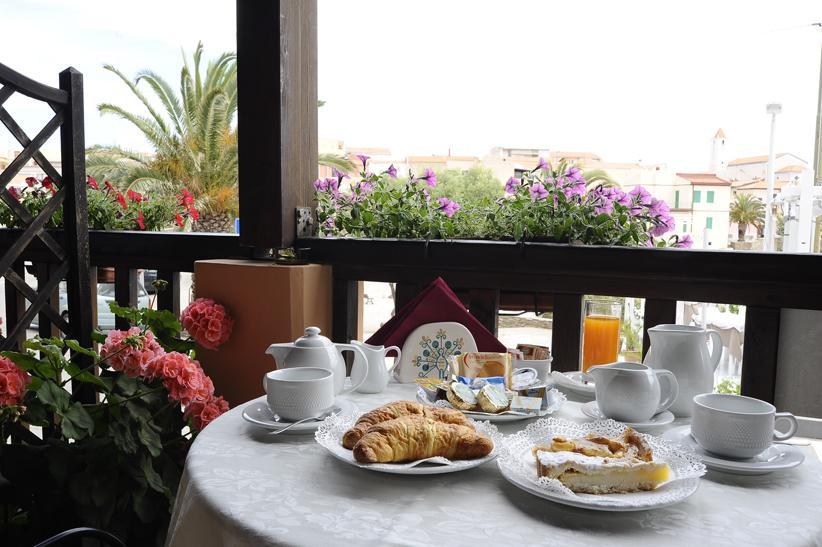 Lina Hotel Stintino Ngoại thất bức ảnh